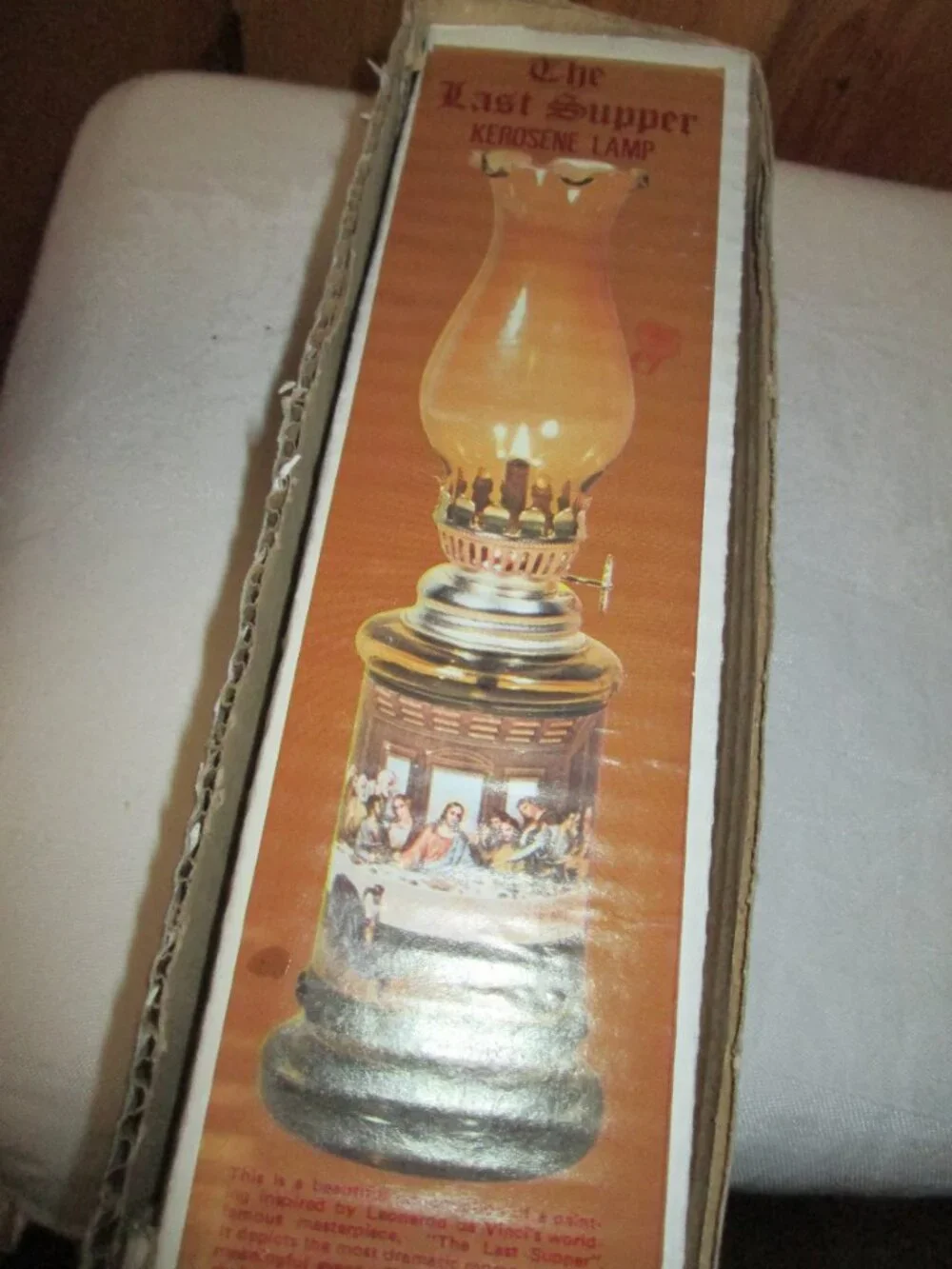 unique vtg the Lords supper amber glass kerosene lamp NEW in box Japan